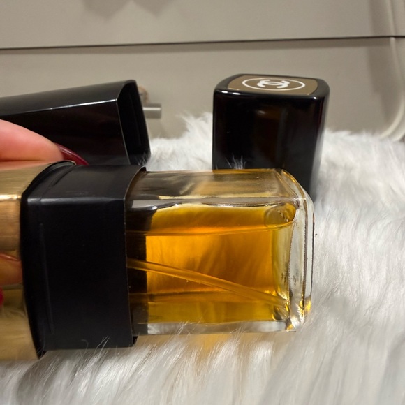Vintage Chanel No.5 Eau de Toilette Spray in Black - Picture 12 of 13